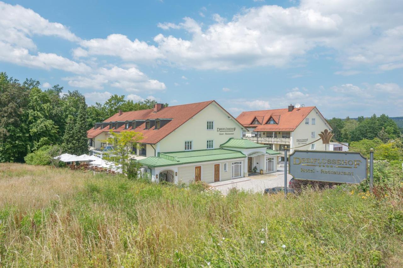 Hotel Dreifluessehof Gaestehaus Passau Exteriör bild